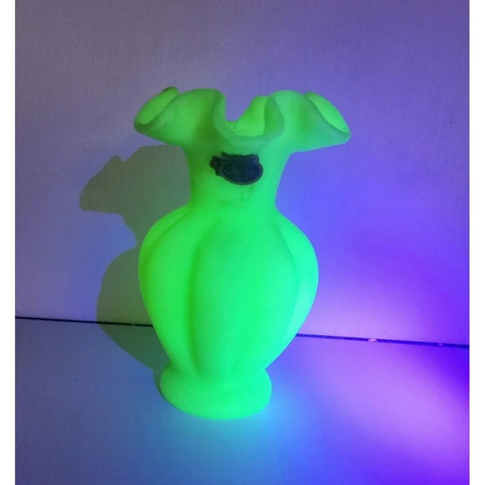 Fenton vintage lime